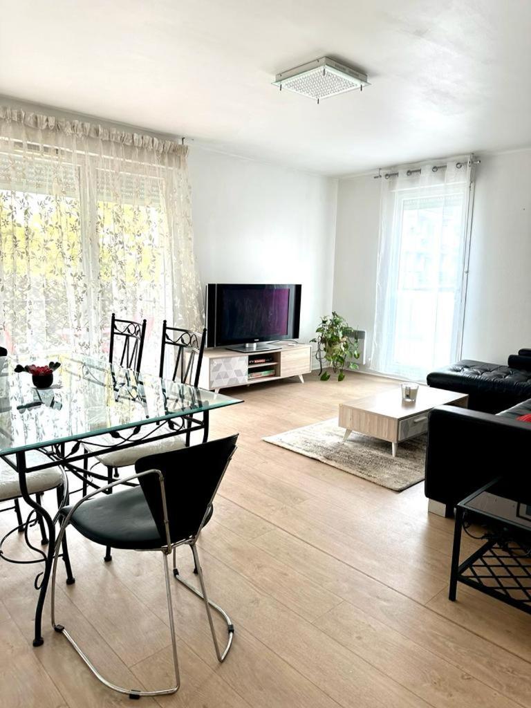 Big Logement , Jo2024, Stade De France, Paris, Metro , Parking Gratuit Saint-Denis  Exterior foto